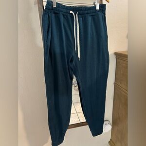 Vuori Performance Jogger